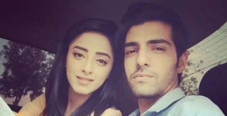 furqan qureshi with his ex girlfriend sanam chaudhary 